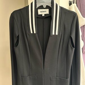 BB DAKOTA CAPE BLAZER ONE OF A KIND